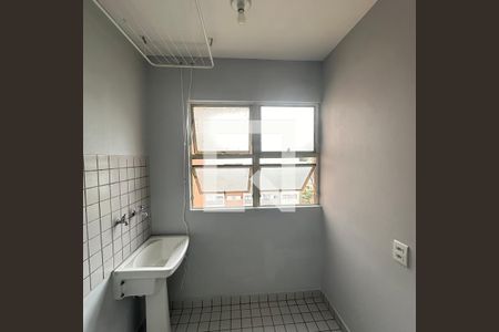 Apartamento para alugar com 70m², 3 quartos e 1 vagaÁrea de Serviço
