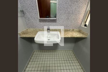 Apartamento para alugar com 70m², 3 quartos e 1 vagaBanheiro