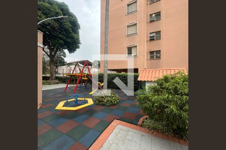 Apartamento para alugar com 70m², 3 quartos e 1 vagaÁrea comum - Playground