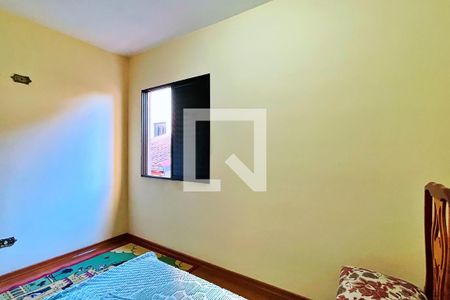 Casa à venda com 214m², 3 quartos e 4 vagas Casa à venda com 214m², 3 quartos e 4 vagasQuarto 2