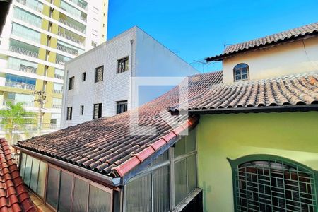 Casa à venda com 214m², 3 quartos e 4 vagas Casa à venda com 214m², 3 quartos e 4 vagasVista do Quarto 2