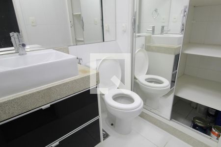 Apartamento à venda com 93m², 3 quartos e 1 vagaBanheiro social