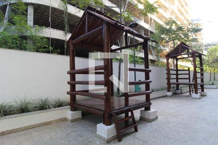 Apartamento à venda com 93m², 3 quartos e 1 vagaÁrea comum - Playground