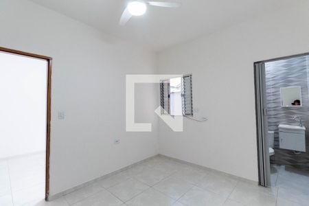 Quarto Suíte de casa para alugar com 1 quarto, 28m² em Jardim Coimbra, São Paulo