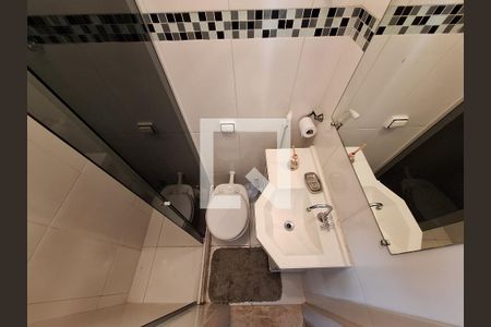 Apartamento à venda com 68m², 2 quartos e sem vaga Apartamento à venda com 68m², 2 quartos e sem vagaBanheiro