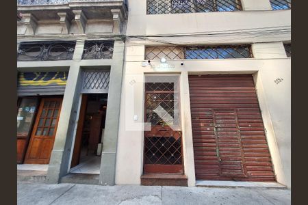 Apartamento à venda com 68m², 2 quartos e sem vaga Apartamento à venda com 68m², 2 quartos e sem vagaFachada