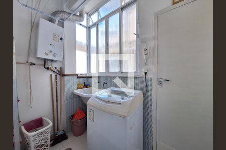 Apartamento à venda com 68m², 2 quartos e sem vaga Apartamento à venda com 68m², 2 quartos e sem vagaÁrea de serviço