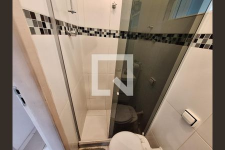 Apartamento à venda com 68m², 2 quartos e sem vaga Apartamento à venda com 68m², 2 quartos e sem vagaBanheiro