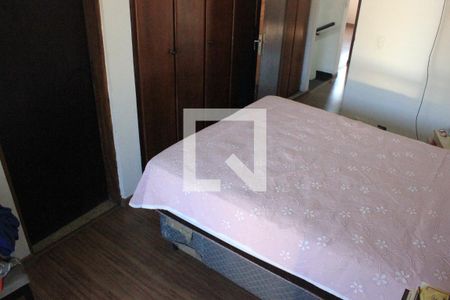 Casa à venda com 140m², 4 quartos e 3 vagasSuíte