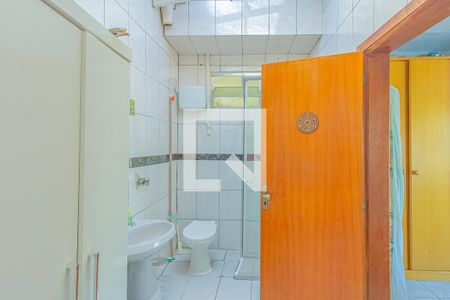 Casa à venda com 1200m², 3 quartos e 2 vagas Casa à venda com 1200m², 3 quartos e 2 vagasBanheiro