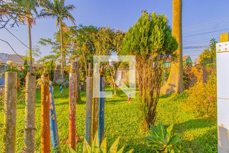 Casa à venda com 1200m², 3 quartos e 2 vagas Casa à venda com 1200m², 3 quartos e 2 vagasQuintal