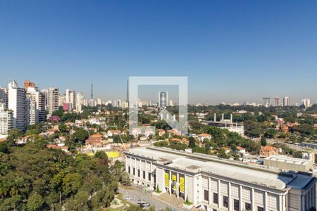 Apartamento à venda com 500m², 4 quartos e 3 vagas Apartamento à venda com 500m², 4 quartos e 3 vagasVista da Sala de Jantar