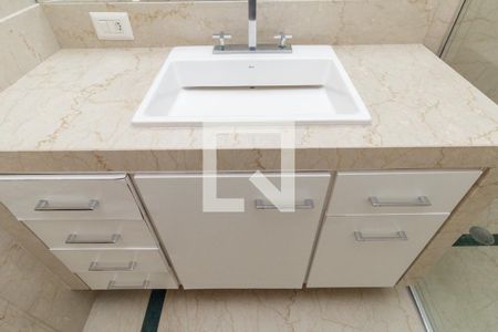 Apartamento à venda com 500m², 4 quartos e 3 vagas Apartamento à venda com 500m², 4 quartos e 3 vagasBanheiro 2 - Suíte