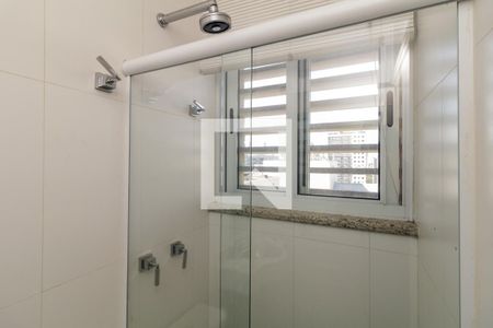 Apartamento à venda com 500m², 4 quartos e 3 vagas Apartamento à venda com 500m², 4 quartos e 3 vagasBanheiro de Serviço