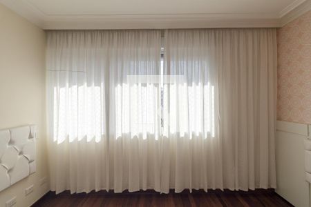 Apartamento à venda com 500m², 4 quartos e 3 vagas Apartamento à venda com 500m², 4 quartos e 3 vagasQuarto 2 - Suíte