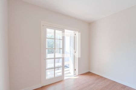 Casa de condomínio à venda com 221m², 4 quartos e 3 vagasQuarto 2