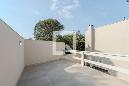 Casa de condomínio à venda com 221m², 4 quartos e 3 vagasÁrea externa