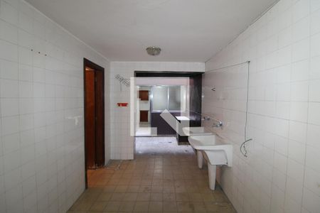 Casa à venda com 420m², 5 quartos e 3 vagasÁrea de Serviço