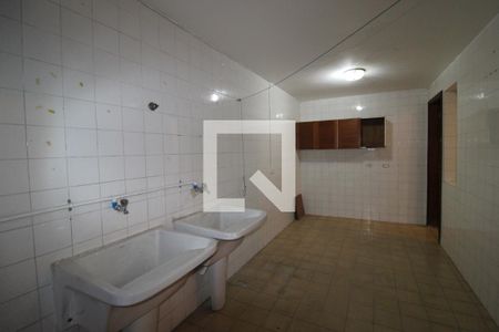 Casa à venda com 420m², 5 quartos e 3 vagasÁrea de Serviço