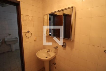 Casa à venda com 420m², 5 quartos e 3 vagasÁrea de Serviço - Banheiro