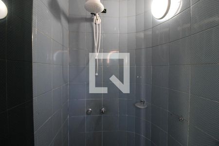 Casa à venda com 420m², 5 quartos e 3 vagasQuarto 2 - Banheiro