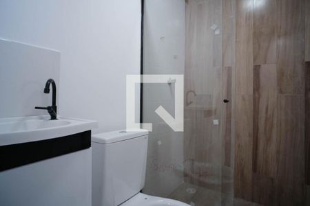 Banheiro de apartamento para alugar com 1 quarto, 45m² em Vila Buenos Aires, São Paulo