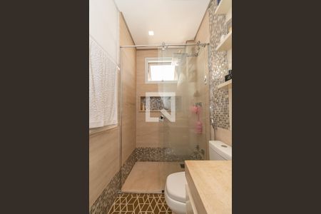 Apartamento à venda com 340m², 4 quartos e 4 vagas Apartamento à venda com 340m², 4 quartos e 4 vagasBanheiro da Suíte 1