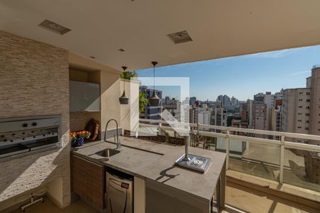 Apartamento à venda com 340m², 4 quartos e 4 vagas Apartamento à venda com 340m², 4 quartos e 4 vagasVaranda Gourmet