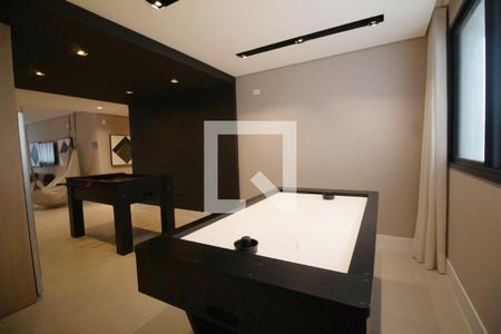 Studio para alugar com 26m², 1 quarto e sem vaga Studio para alugar com 26m², 1 quarto e sem vagaSala de Jogos