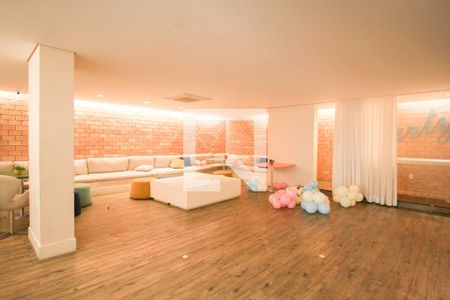 Apartamento à venda com 82m², 3 quartos e 1 vaga Apartamento à venda com 82m², 3 quartos e 1 vagaÁrea comum