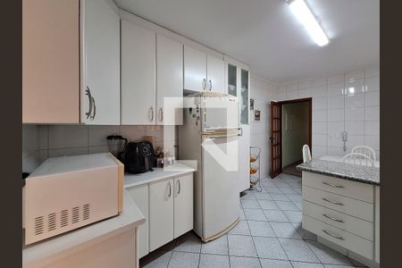 Casa à venda com 254m², 3 quartos e 4 vagas Casa à venda com 254m², 3 quartos e 4 vagasCozinha