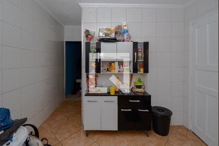 Casa à venda com 100m², 2 quartos e 2 vagas Casa à venda com 100m², 2 quartos e 2 vagasEdícula - Cozinha