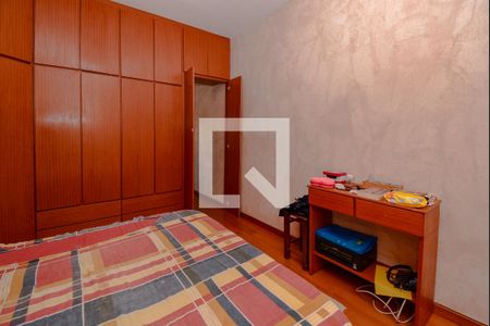 Casa à venda com 100m², 2 quartos e 2 vagas Casa à venda com 100m², 2 quartos e 2 vagasQuarto 2