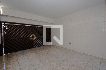 Casa à venda com 100m², 2 quartos e 2 vagas Casa à venda com 100m², 2 quartos e 2 vagasGaragem