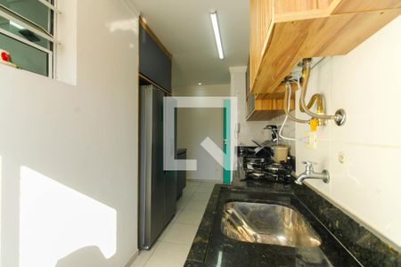 Apartamento para alugar com 143m², 3 quartos e 2 vagas Apartamento para alugar com 143m², 3 quartos e 2 vagasCozinha