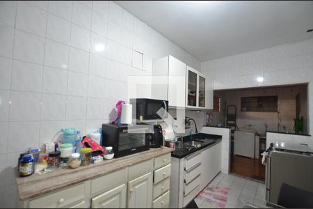Apartamento para alugar com 160m², 4 quartos e sem vagaCozinha