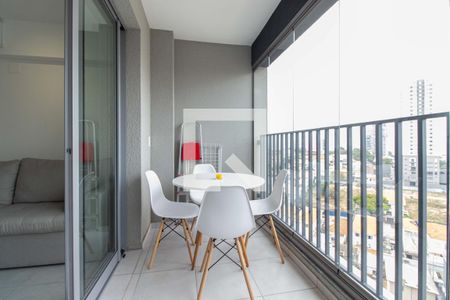 Varanda da Suíte e da Sala de apartamento à venda com 1 quarto, 37m² em Vila Firmiano Pinto, São Paulo