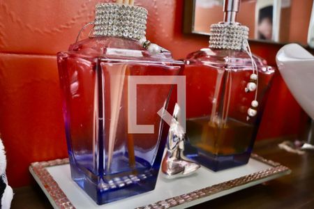 Casa à venda com 320m², 3 quartos e 3 vagasBanheiro