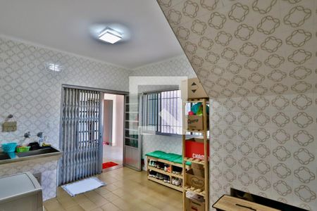 Casa à venda com 320m², 3 quartos e 3 vagasLavanderia