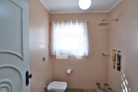 Casa à venda com 320m², 3 quartos e 3 vagasLavabo