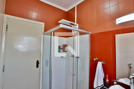 Casa à venda com 320m², 3 quartos e 3 vagasBanheiro