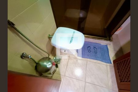 Apartamento para alugar com 70m², 2 quartos e 1 vaga Apartamento para alugar com 70m², 2 quartos e 1 vagaBanheiro social