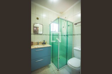 Casa à venda com 250m², 3 quartos e 7 vagas Casa à venda com 250m², 3 quartos e 7 vagasBanheiro Suíte