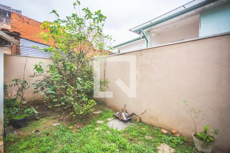 Casa à venda com 250m², 3 quartos e 7 vagas Casa à venda com 250m², 3 quartos e 7 vagasQuintal - Jardim