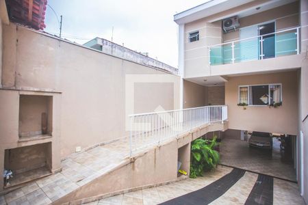 Casa à venda com 250m², 3 quartos e 7 vagas Casa à venda com 250m², 3 quartos e 7 vagasGaragem