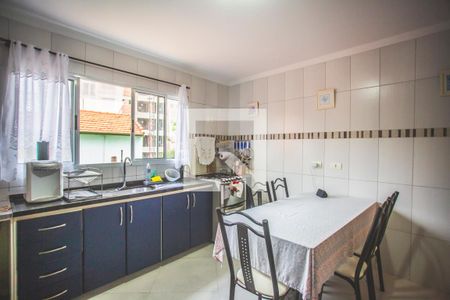 Casa à venda com 250m², 3 quartos e 7 vagas Casa à venda com 250m², 3 quartos e 7 vagasCozinha