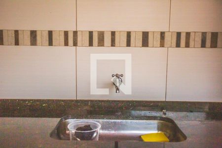 Casa à venda com 250m², 3 quartos e 7 vagas Casa à venda com 250m², 3 quartos e 7 vagasQuintal - Churrasqueira