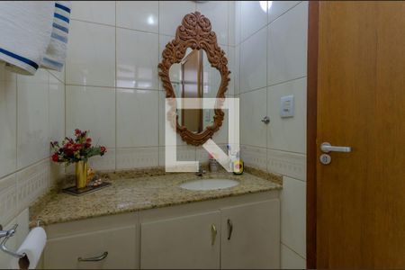Apartamento à venda com 134m², 3 quartos e 2 vagas Apartamento à venda com 134m², 3 quartos e 2 vagasBanheiro Suíte