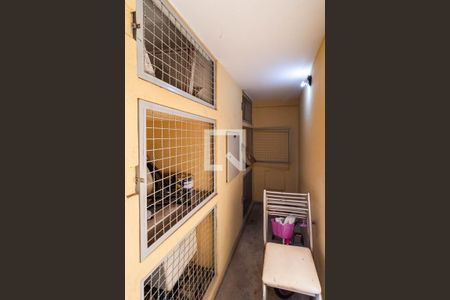 Apartamento à venda com 90m², 3 quartos e 2 vagas Apartamento à venda com 90m², 3 quartos e 2 vagasBox de despejo