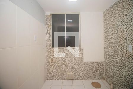 Apartamento à venda com 38m², 2 quartos e 1 vaga Apartamento à venda com 38m², 2 quartos e 1 vagaCozinha e Área de Serviço